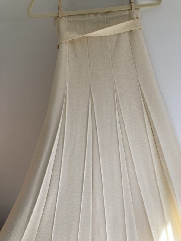 Gino Paoli ~ 1960s Cream & Gold Two-Piece Set Pleat Skirt + Top ~ Mint Vintage - Image 9