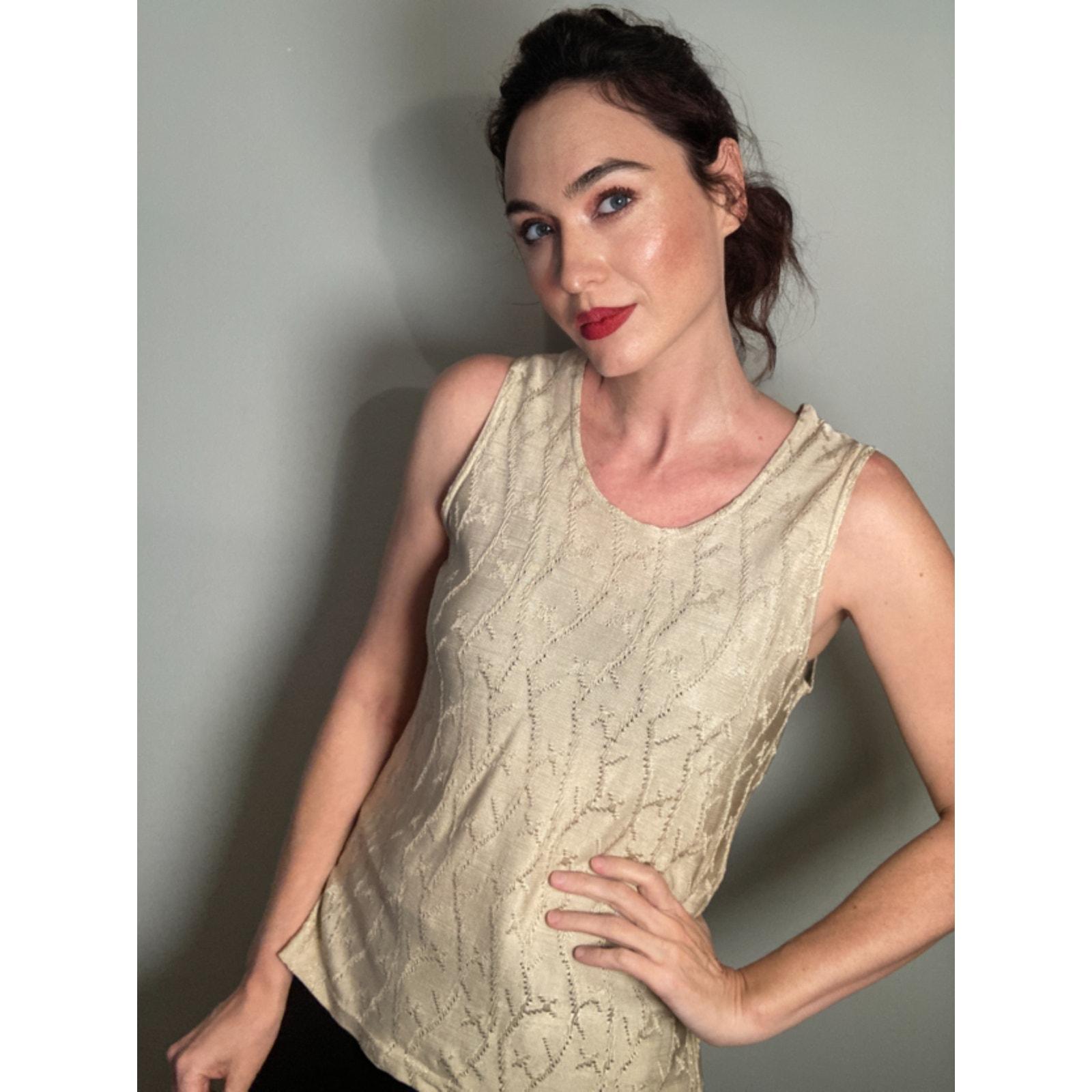 Every Green Vintage Italian Knitwear Beige Gold Sleeveless Tank Italy Lux ~ Sz M
