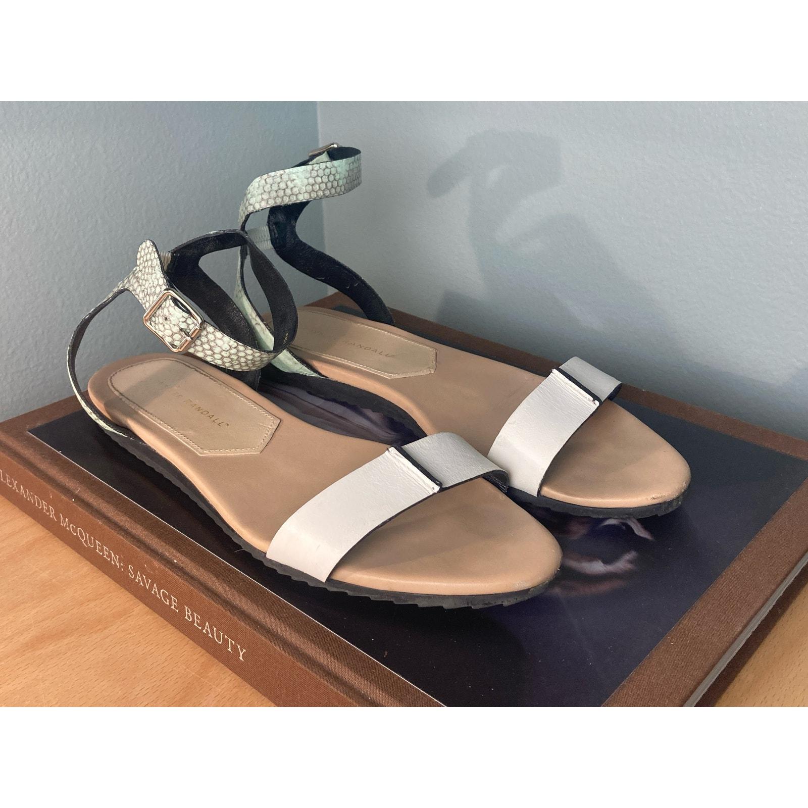 Loeffler Randall Gilda-Vass Sandal White & Green Embossed Flat With Box Sz 9.5